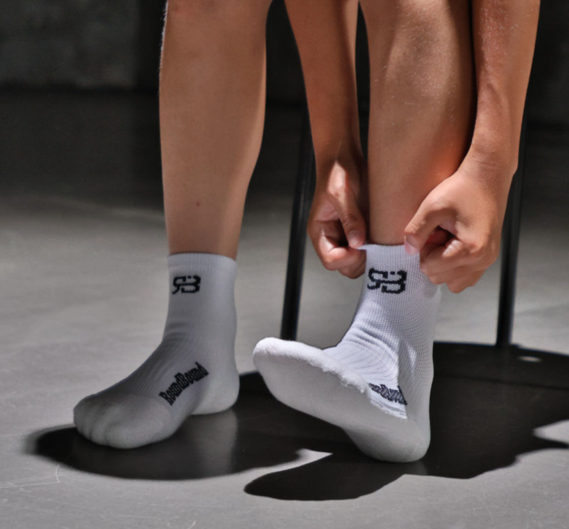 ELITE SOCKS RB.1 제품 착용 이미지