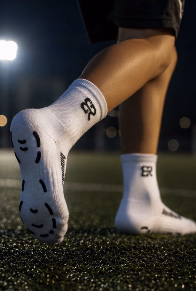 ELITE SOCKS RB.2 제품 착용 이미지